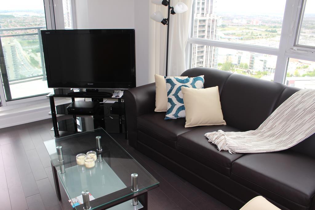 Elite Suites Mississauga Exterior photo